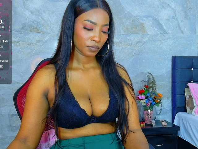 talianapalacios's BongaCams show and profile