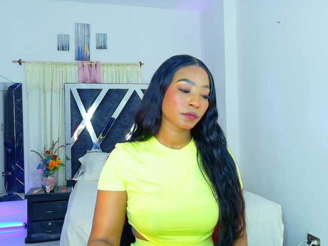 talianapalacios's BongaCams show and profile