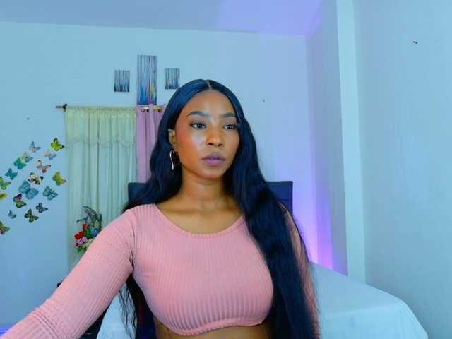 talianapalacios's BongaCams show and profile