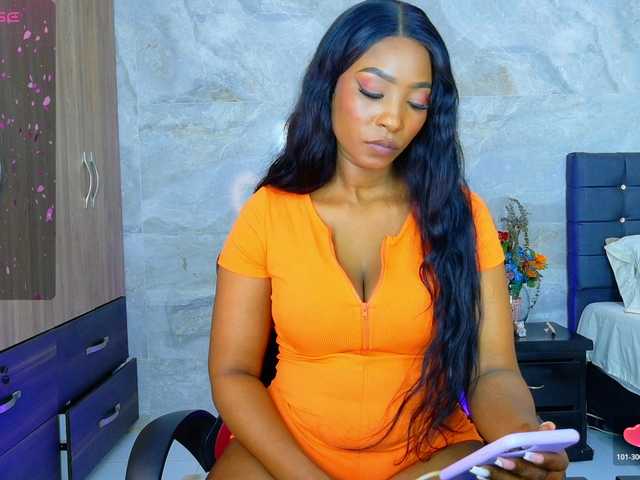 talianapalacios's BongaCams show and profile