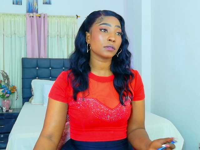 talianapalacios's BongaCams show and profile