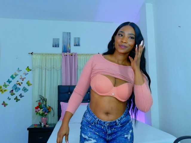 talianapalacios's BongaCams show and profile