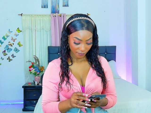 talianapalacios's BongaCams show and profile