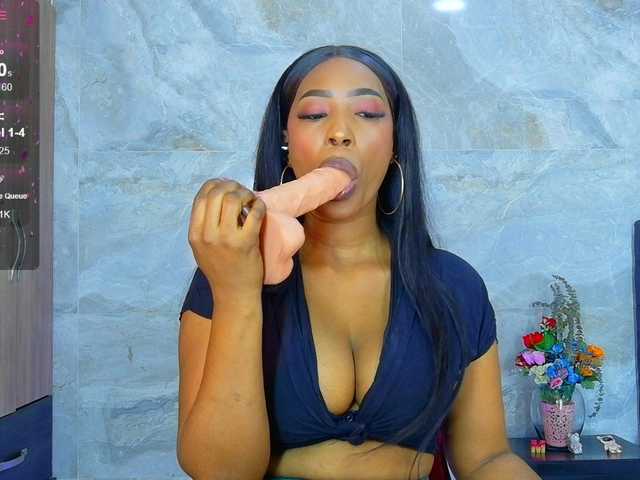 talianapalacios's BongaCams show and profile