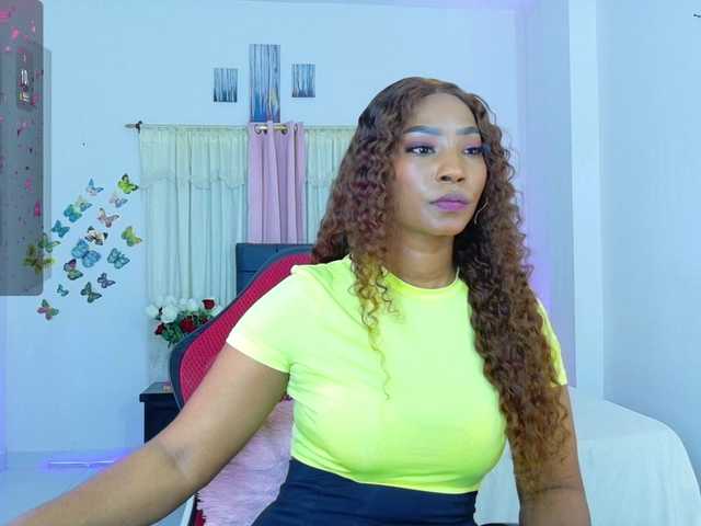 talianapalacios's BongaCams show and profile