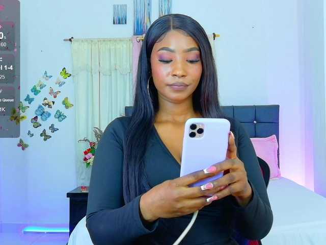 talianapalacios's BongaCams show and profile