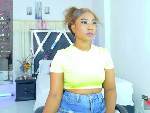 talianapalacios's BongaCams show and profile