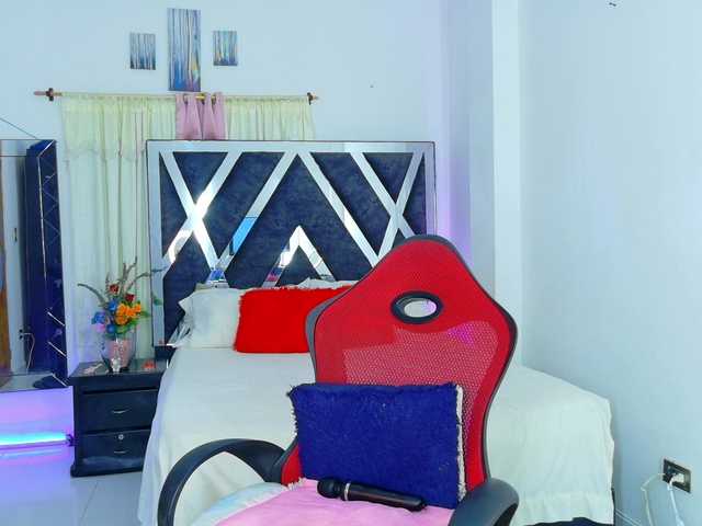 talianapalacios's BongaCams show and profile