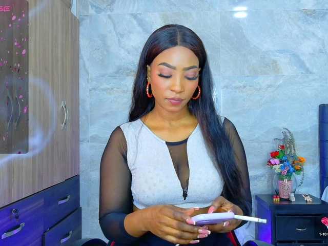 talianapalacios's BongaCams show and profile