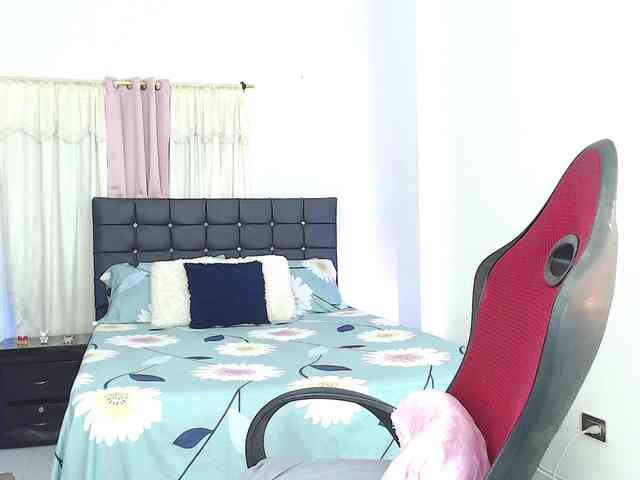 talianapalacios webcam