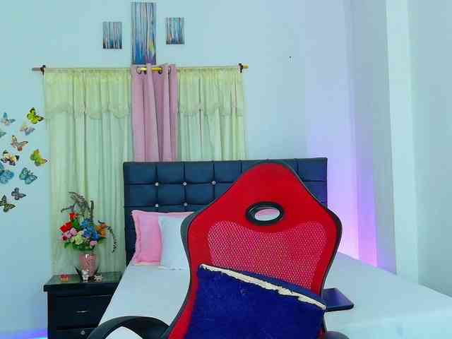 talianapalacios webcam