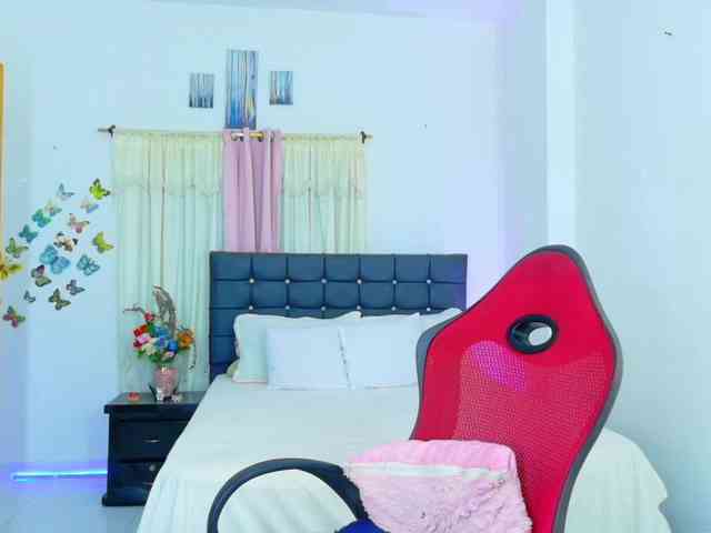 talianapalacios webcam