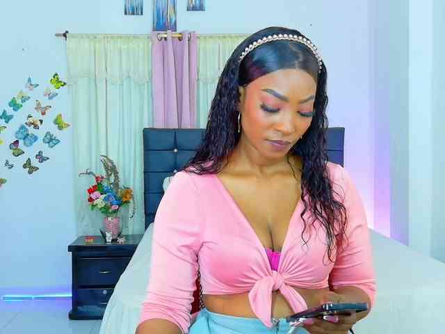 talianapalacios webcam