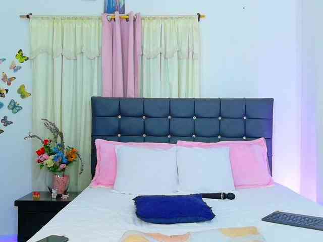 talianapalacios webcam