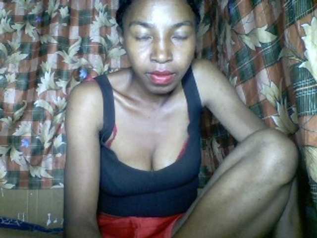 BigHairypussy webcam