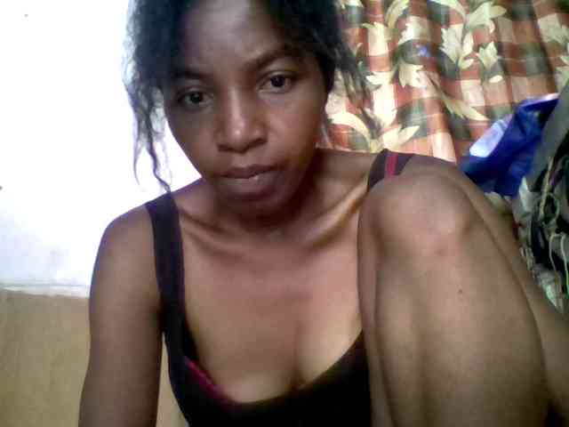 BigHairypussy webcam