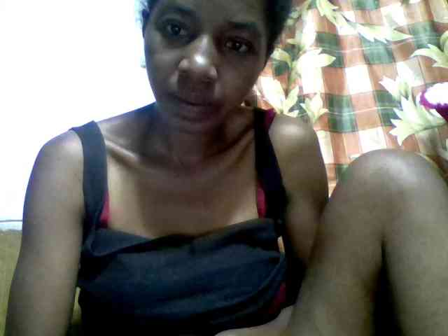 BigHairypussy webcam