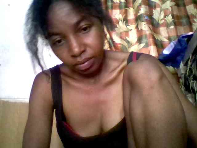 BigHairypussy webcam