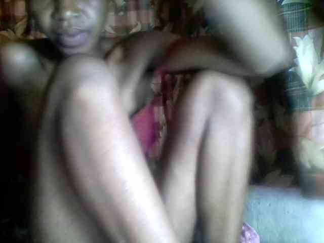 BigHairypussy webcam