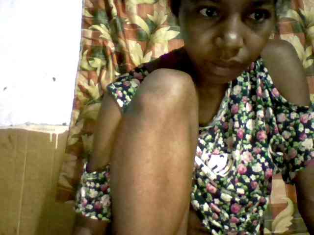 BigHairypussy webcam