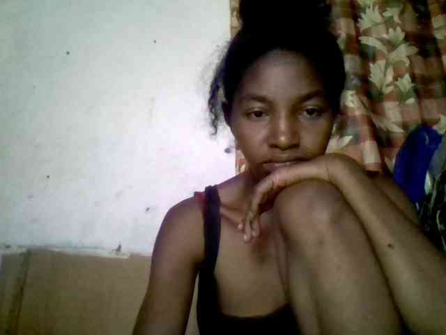 BigHairypussy webcam