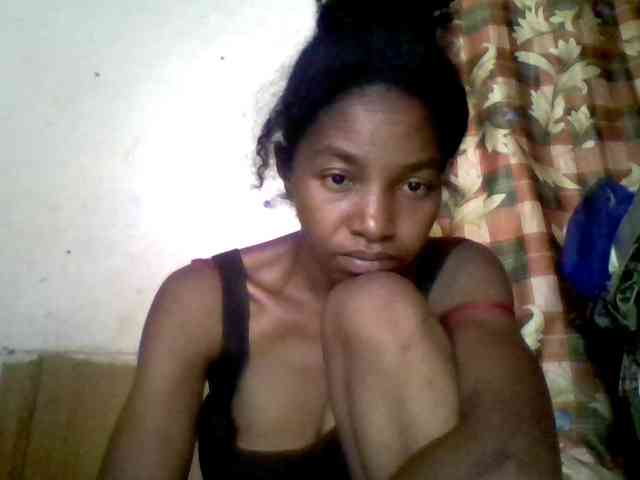 BigHairypussy webcam