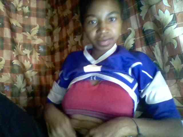 BigHairypussy webcam