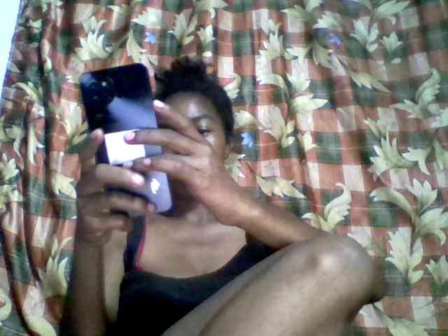 BigHairypussy webcam