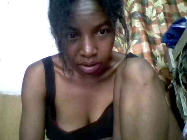 BigHairypussy webcam