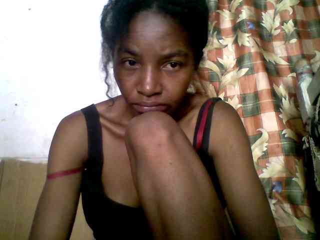 BigHairypussy webcam