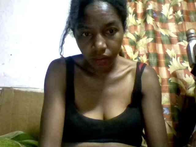 BigHairypussy webcam