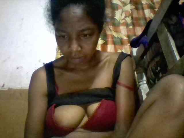 BigHairypussy webcam