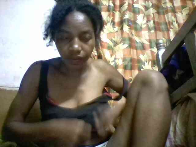 BigHairypussy webcam