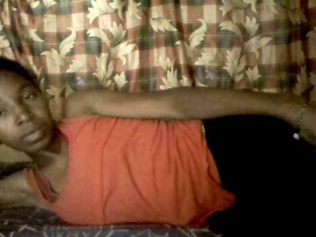 BigHairypussy webcam