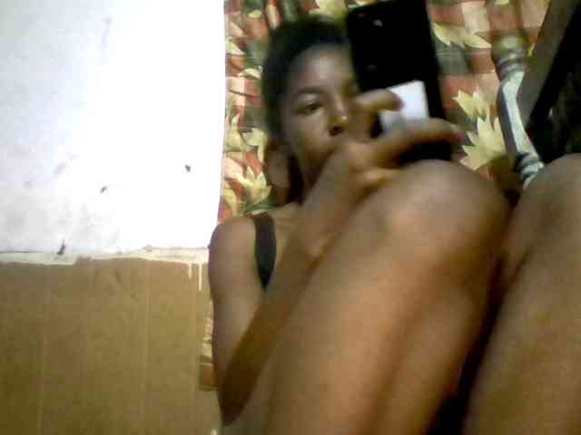 BigHairypussy webcam