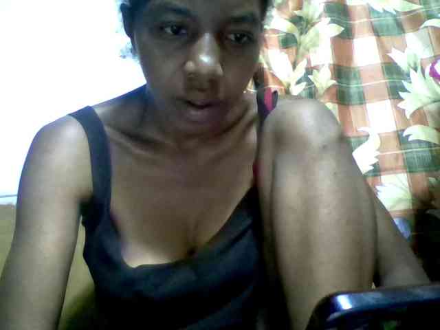 BigHairypussy webcam