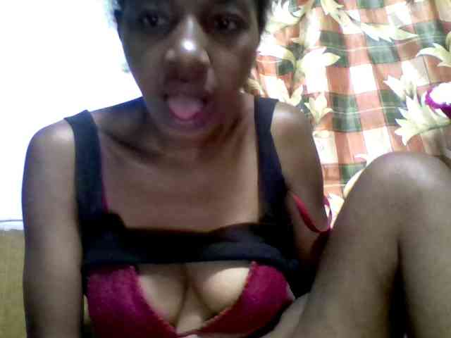 BigHairypussy webcam