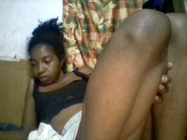 BigHairypussy webcam