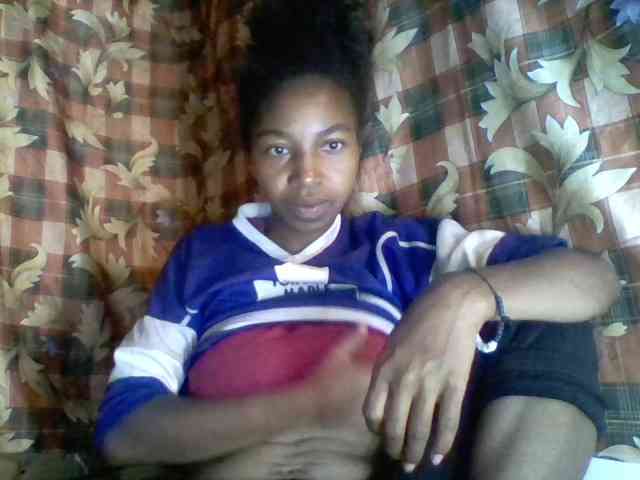 BigHairypussy webcam