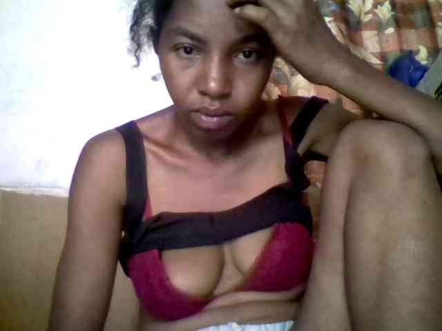 BigHairypussy webcam