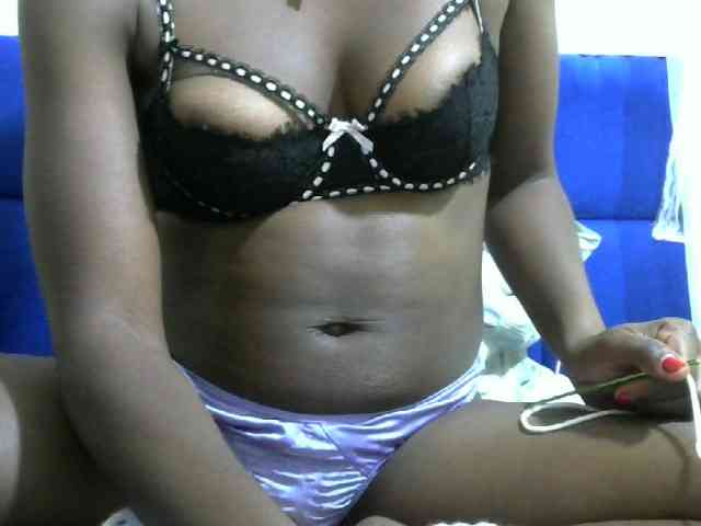 Cuteallianah webcam