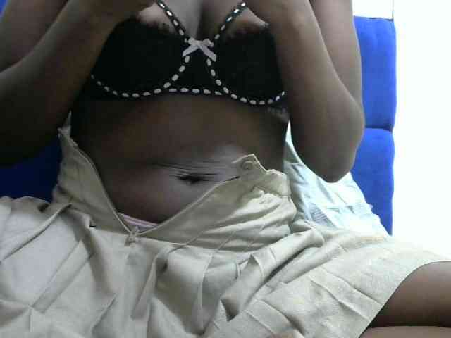 Cuteallianah webcam
