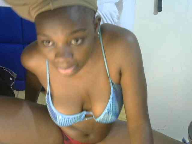 Cuteallianah webcam