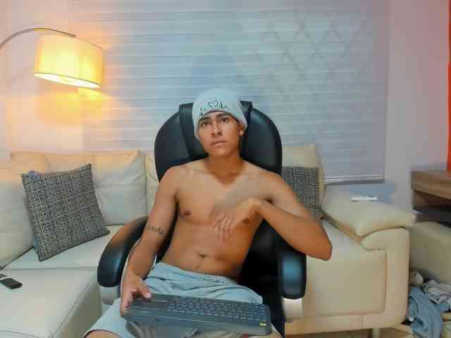 marcus-willss19 Live Webcam on BongaCams