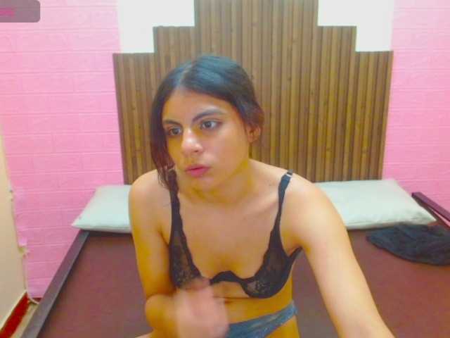 AngelicaSunn's BongaCams show and profile