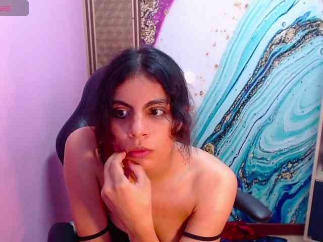 AngelicaSunn Live Webcam on BongaCams