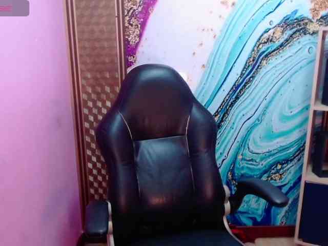 AngelicaSunn Live Webcam on BongaCams