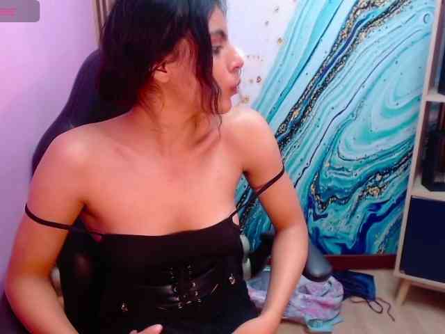 AngelicaSunn Live Webcam on BongaCams