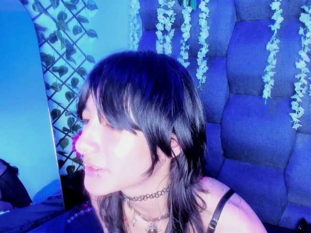 DaniDream's BongaCams show and profile