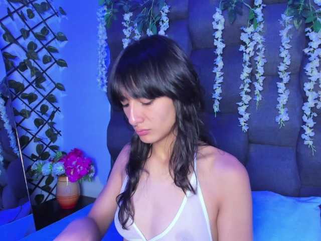 DaniDream's BongaCams show and profile